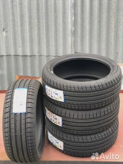 Triangle EffeXSport TH202 225/40 R19