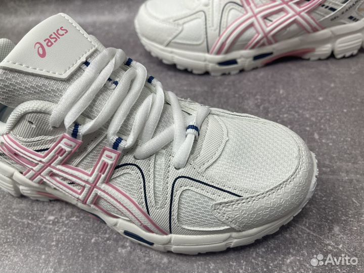 Кроссовки asics розовые