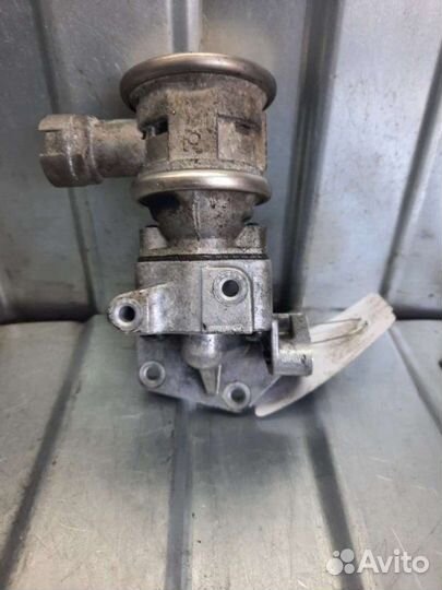 Клапан EGR Audi A3 8P (S3 хэтчбек 1.6 2007