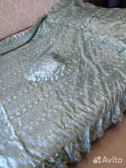 Покрывало на 2 х спальную кровать