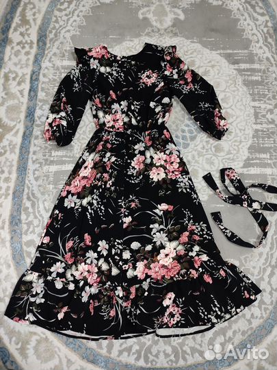 Платье женское 44