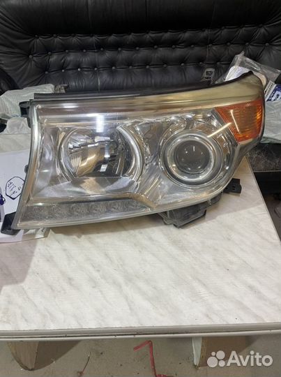 Оптика на toyota land cruiser 200
