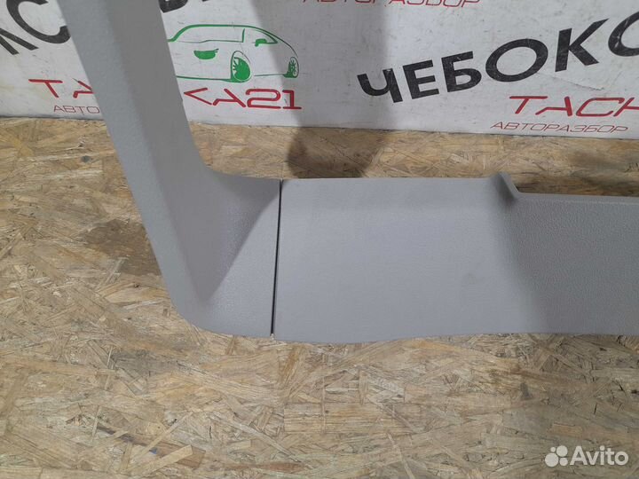 Обшивка крышки багажника BMW X4 F26 (2014-2018)