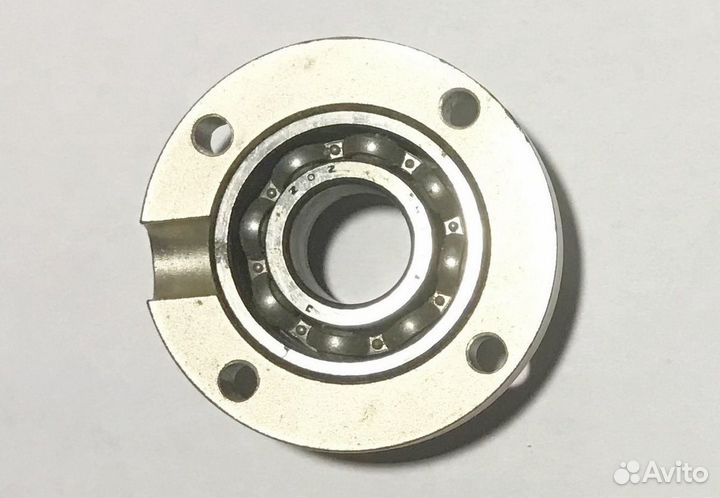 Подшипниковый узел фланцевого типа