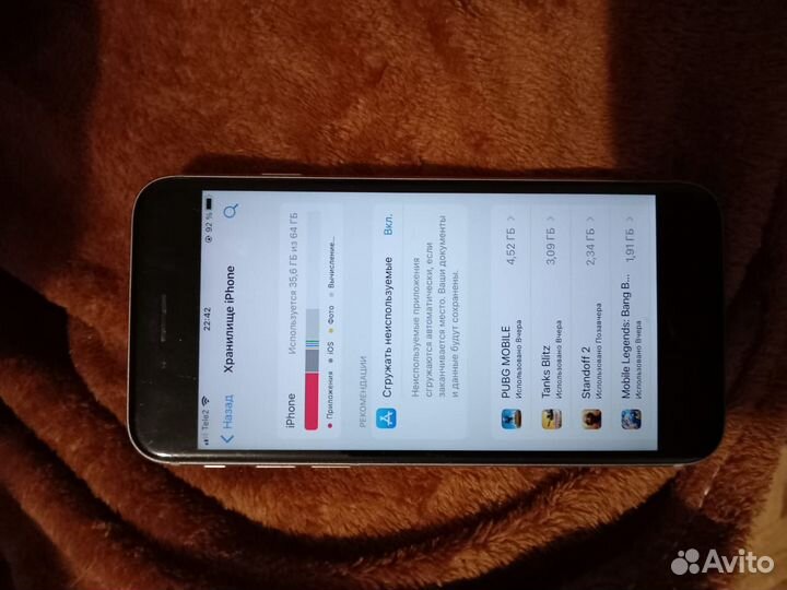 Телефон iPhone 6s