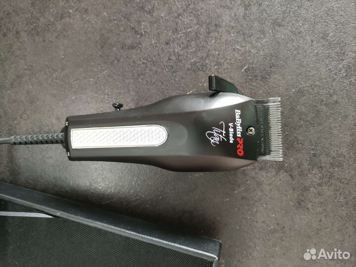 Машинка для стрижки волос профессиональная