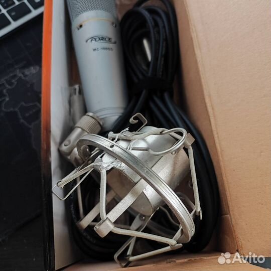 Конденсаторный микрофон force 100 UO