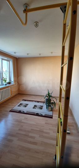 4-к. квартира, 89 м², 4/9 эт.
