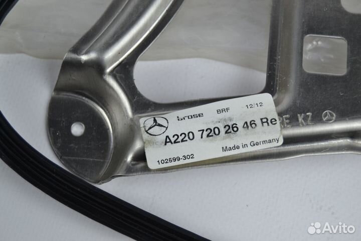 Стеклоподъемник Mercedes-Benz A2207202646