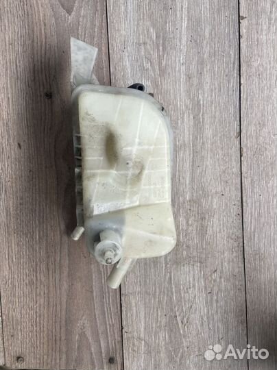 Бачок расширительный Toyota Corolla E150 Тойота