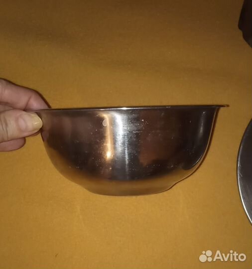 Кастрюли миски кружки бидон ванночки д/холодца