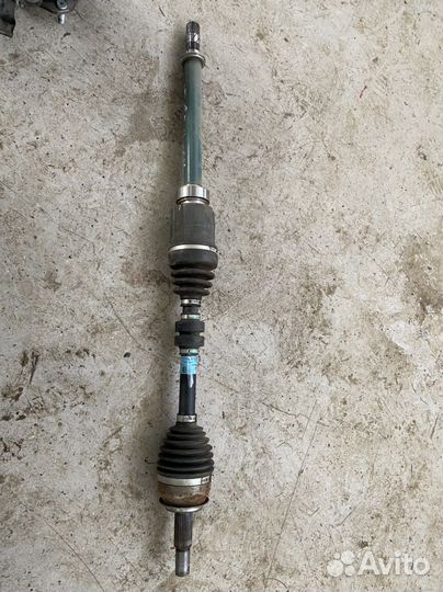 Передний правый привод Nissan X-Trail T32 2021г