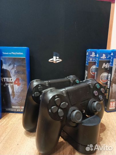 Sony PS4 pro 1tb