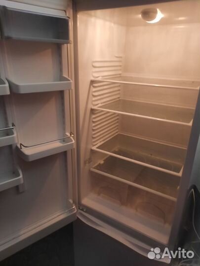 Холодильник атлант двухкамерный
