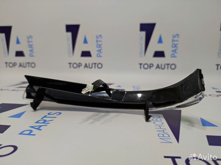 Повторители поворота Приора в стиле Лексус