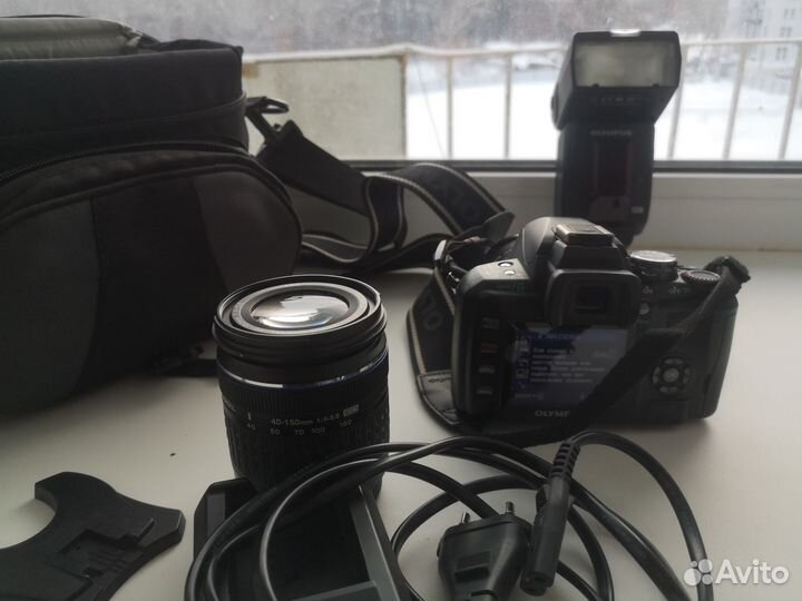 Зеркальный фотоаппарат Olimpus e 400