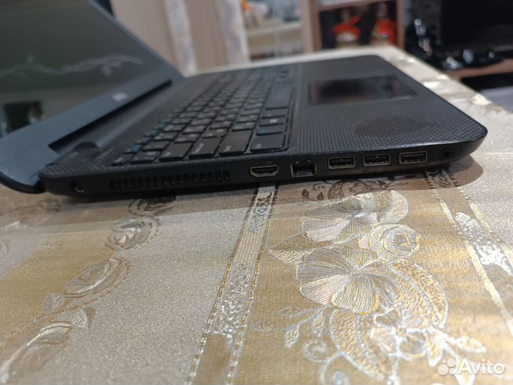 Ноутбук Dell