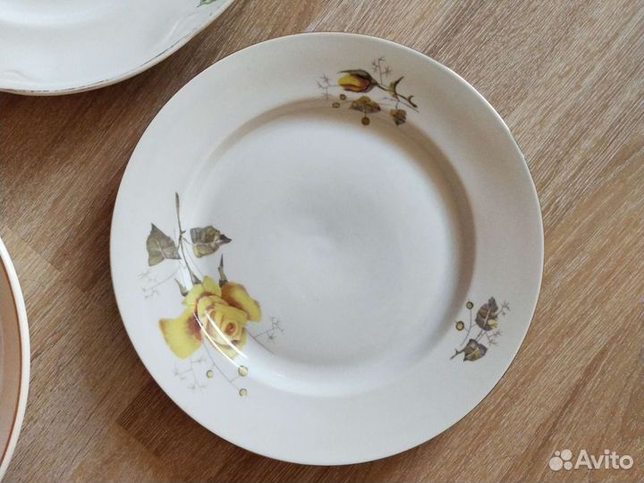 Блюда и салатники