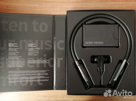 Беспроводные наушники samsung uflex