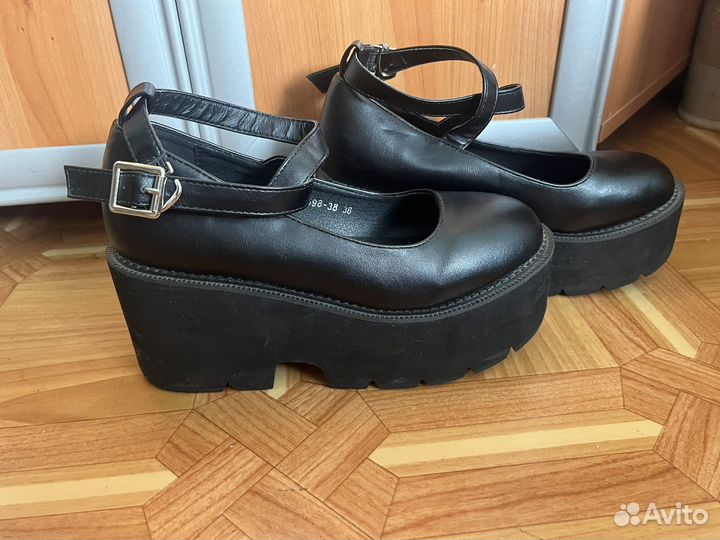 Туфли женские на платформе 36