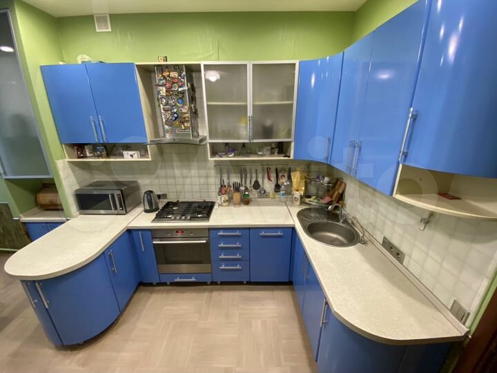 2-к. квартира, 55 м², 3/5 эт.