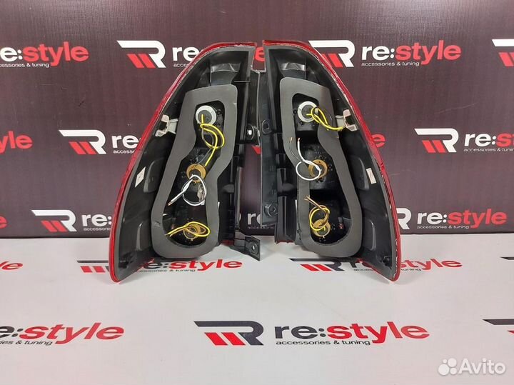 Стопы Lexus GX470 Красные Vland N1913