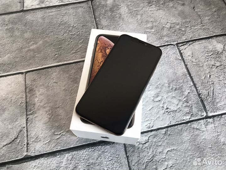 Телефон iPhone Xs 64gb
