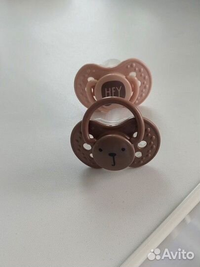 Пустышка lovi hey 0-3 месяца