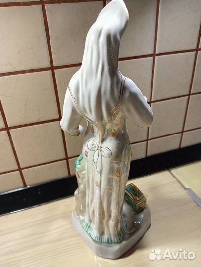 Статуэтка хозяйка медной горы дулево