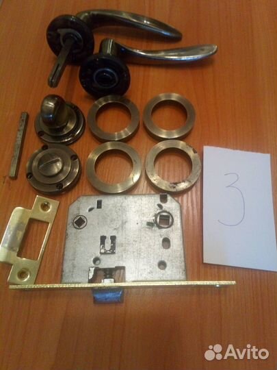 Замок дверной межкомнатный,петли