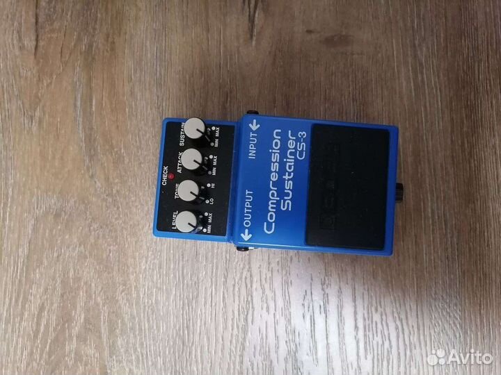 Гитарная педаль boss cs-3