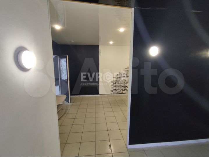 Офис 40 и 11 кв м