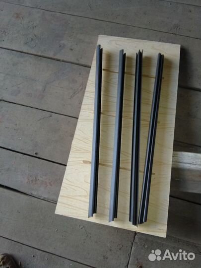 Уплотнитель для стекла