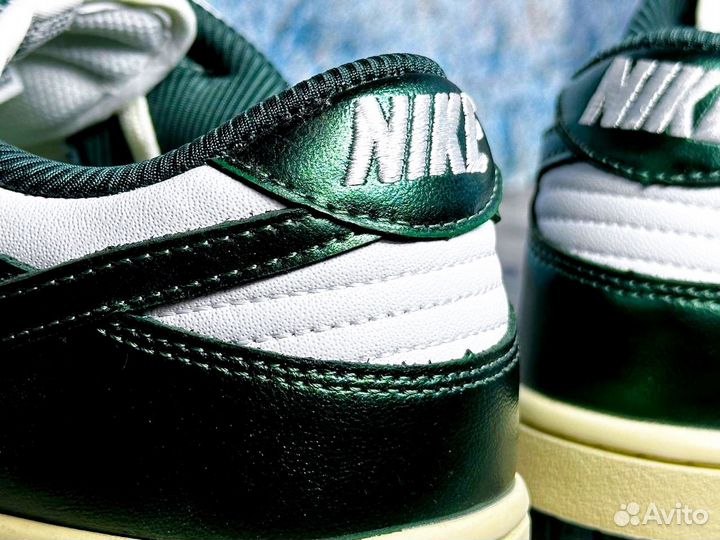 Кроссовки Nike Dunk Low Vintage Green