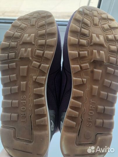 Кроссовки для девочки