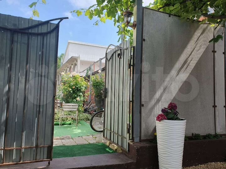 Дом 25,5 м² на участке 2,6 сот.