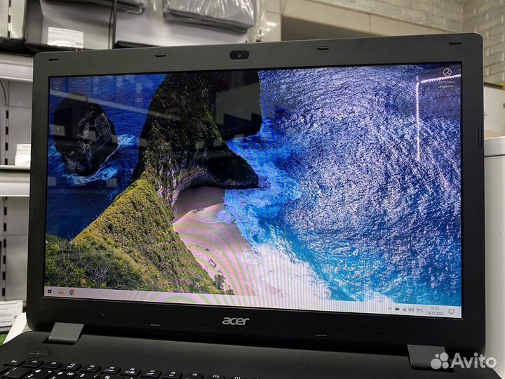 Acer Aspire ES1 / 17.3