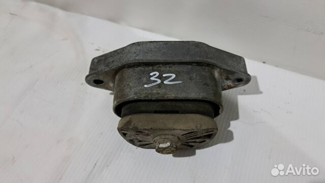 Подушка кпп skoda octavia tour 2008 1.4 MT