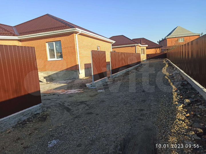 Дом 111 м² на участке 5 сот.