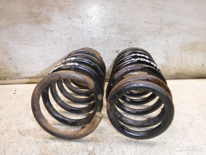 Пружина задняя Chevrolet Metro