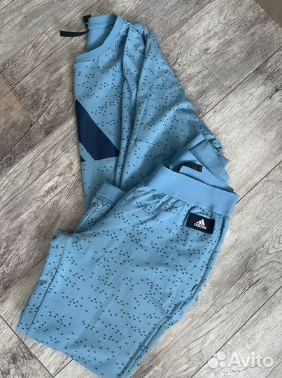 Спортивный костюм adidas, оригинал