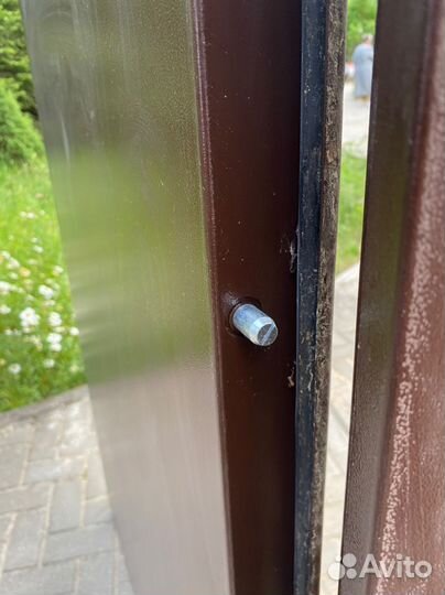 Дверь входная металлическая противопожарная