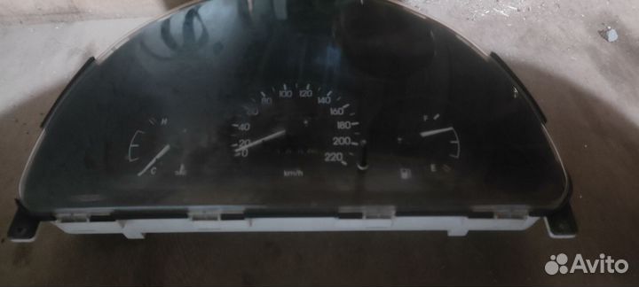 Щиток приборов