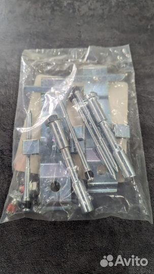 Направляющие передних тормозных колодок Brembo LR