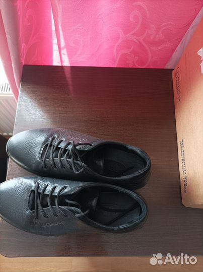 Кроссовки мужские 43 размер