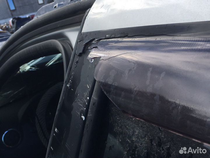 Дверь задняя левая Nissan terrano D10