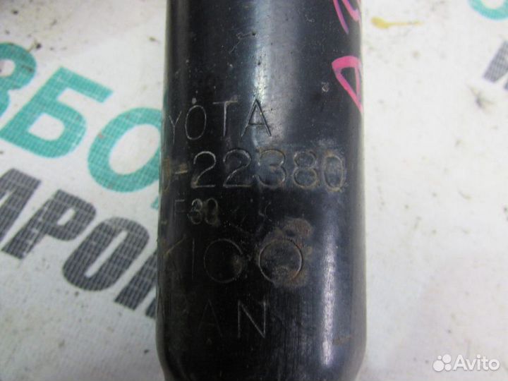 Амортизатор передний для Toyota Cresta 4 1992-199