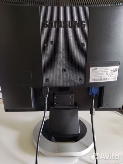 Монитор Samsung SyncMaster 2443