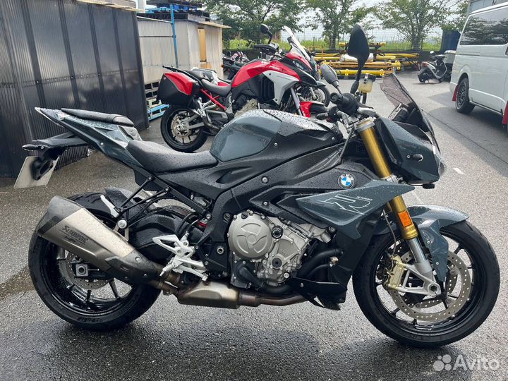 BMW S1000R 044570