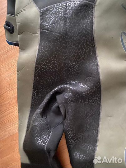 Гидрокостюм сухого типа женский Waterproof Sedna